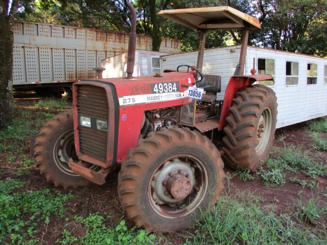 MASSEY FERGUSON 275 (TRAÇÃO 4X4)