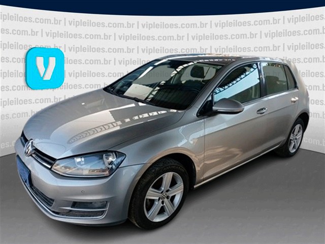 VOLKSWAGEN GOLF HIGHLINE